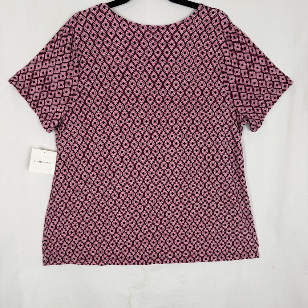 Croft Barrow NWT 1X tshirt, pink-black, curved hem, crew neck, brand new - Picture 3 of 12